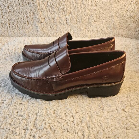 NEW Born‎ Carrera Penny Loafers Womens 8.5 Burgundy Brown Leather Lug Sole Shoes - Picture 2 of 9